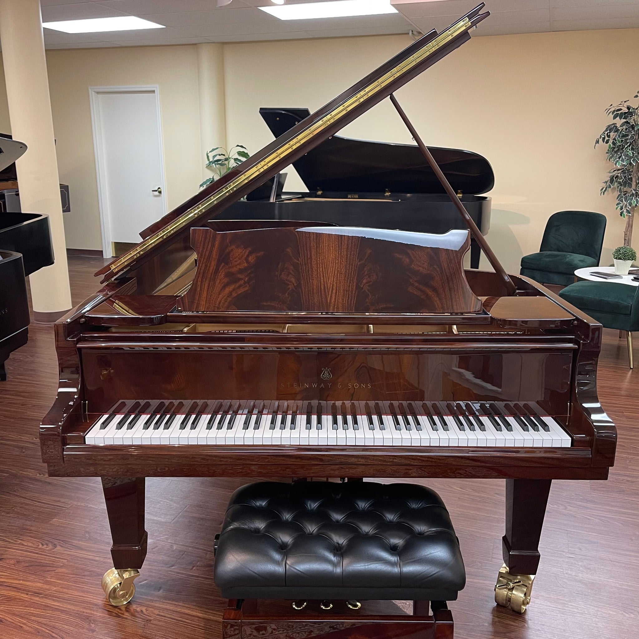 Steinway & Sons Model D (9')  Centennial Concert Grand / Pyramid Mahogany