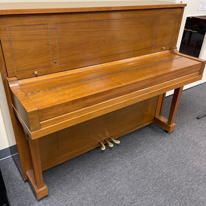 Steinway Model 1098 (46.5'')